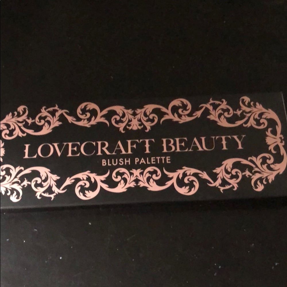 Lovecraft beauty blush palette